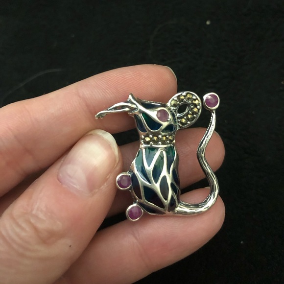 Lovely New 925 Sterling Silver Ruby and Marcasite Enamel Mouse Brooch/Pendant - Picture 2 of 5